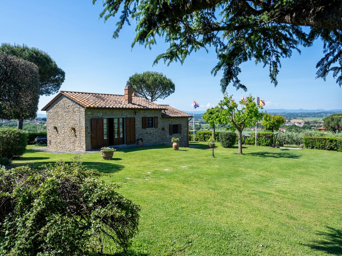 Bauernhof Tuoro sul Trasimeno Außenaufnahme 8