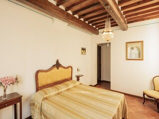 Farmhouse Cortona Features 19