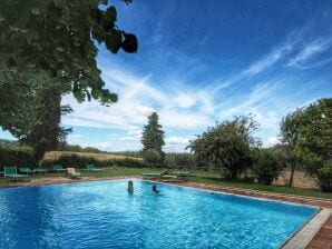 Holiday house Bauernhofurlaub mit Schwimmbad im Chianti - Colle di Val d'Elsa - image1