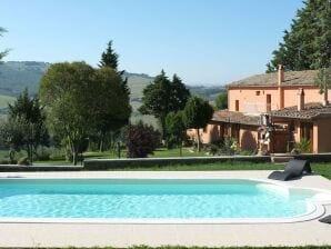 Ferienhaus Hübsches Appartement mit Pool in Celle Sul Rigo - San Casciano dei Bagni - image1