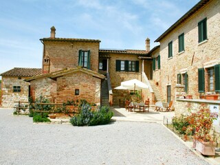 Holiday cottage Asciano Outdoor Recording 5