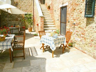 Farmhouse Asciano Outdoor Recording 10