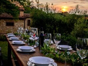 Villa traditionnelle à Montepulciano avec piscine - Montepulciano - image1