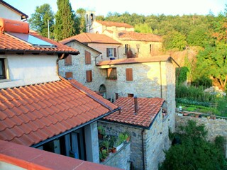 Holiday cottage Fivizzano Environment 32