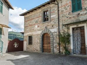 Apartment Belvilla by OYO Castello di Argigliano 2 - Casola in Lunigiana - image1