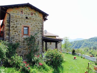Casa per le vacanze Tresana Registrazione all'aperto 3