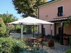 Holiday house Gemütliches Ferienhaus in Canossa nahe dem Wald - Tresana - image1