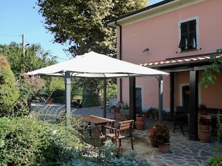 Ferienhaus Tresana Außenaufnahme 9
