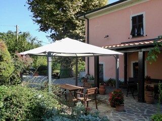 Holiday house Tresana Outdoor Recording 6