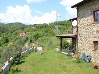 Holiday house Tresana Outdoor Recording 10