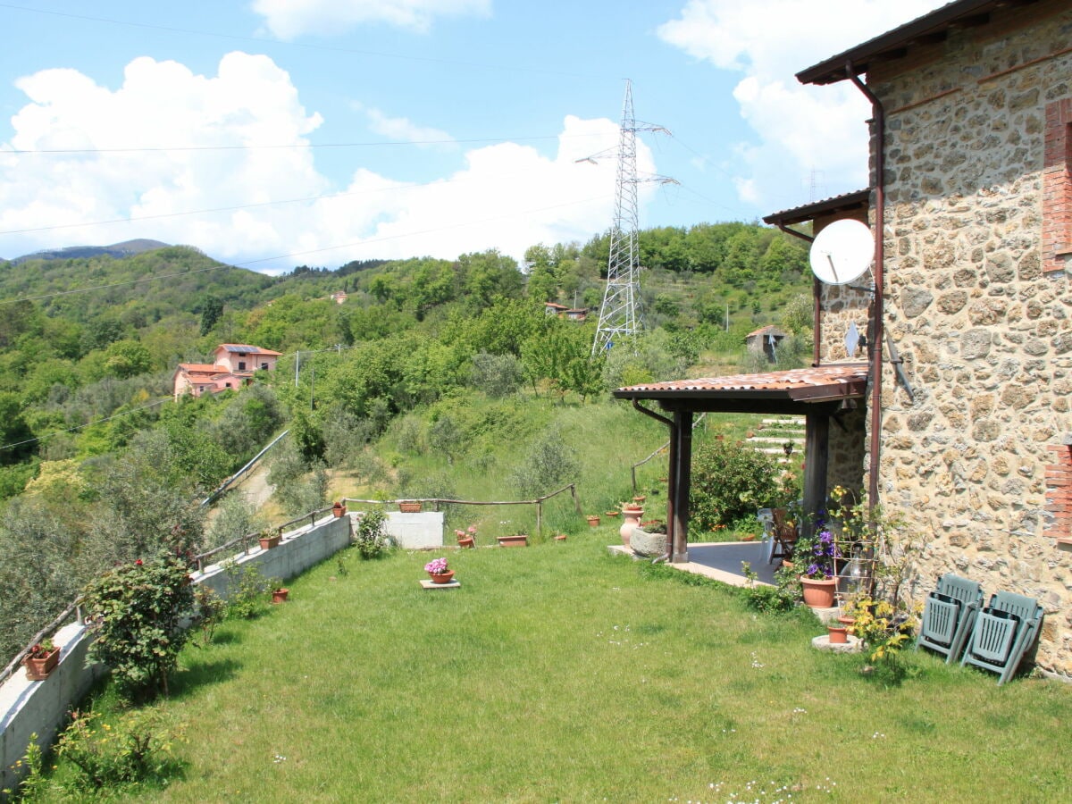 Ferienhaus Tresana Außenaufnahme 11