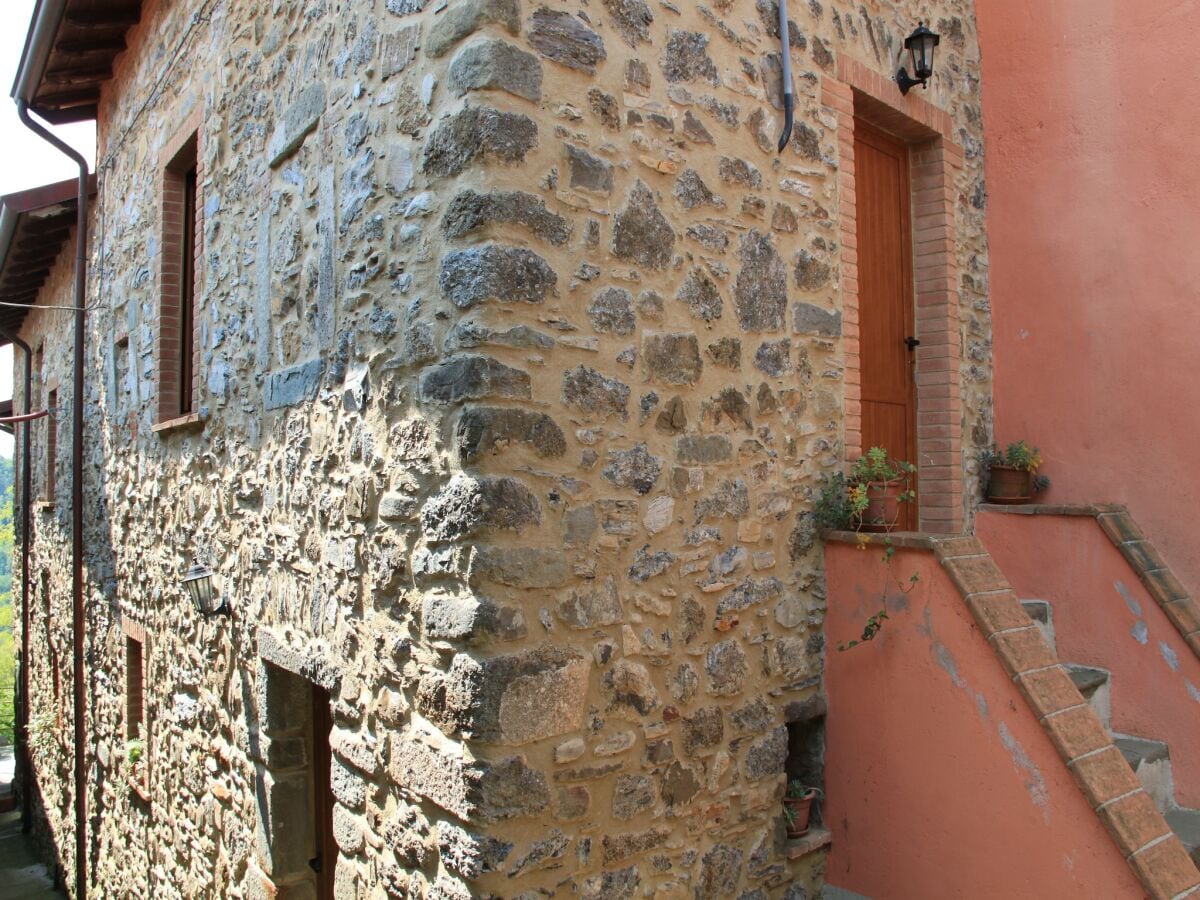 Ferienhaus Tresana Außenaufnahme 12