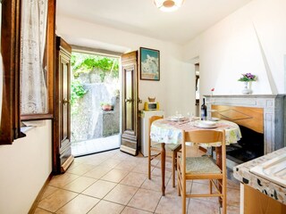 Farmhouse Bagni di Lucca Features 15