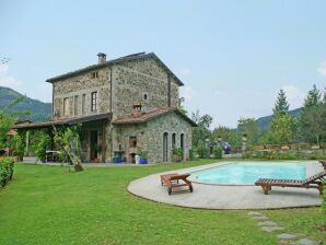 Belvilla by OYO Villa Tortelli - Camporgiano - image1