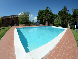 Appartement Lajatico Buitenaudio-opname 3