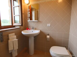 Farmhouse Sorano Features 33