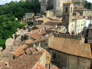 Farmhouse Sorano Environment 38