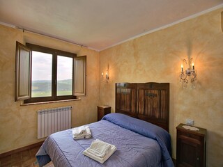 Farmhouse Paganico Features 28