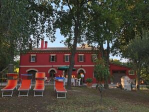 Ferienhaus in Serrungarina in Seenähe - Serrungarina - image1