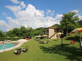 Maison de vacances Apecchio Enregistrement extérieur 6
