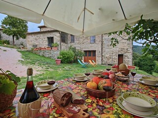 Farmhouse Apecchio Outdoor Recording 11