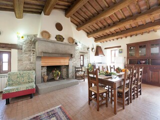 Farmhouse Apecchio Features 25