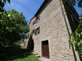 Farmhouse Apecchio Outdoor Recording 24