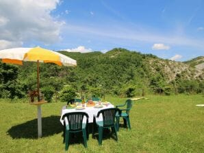 Gemütliches Landhaus in Apecchio mit Pool - Apecchio - image1