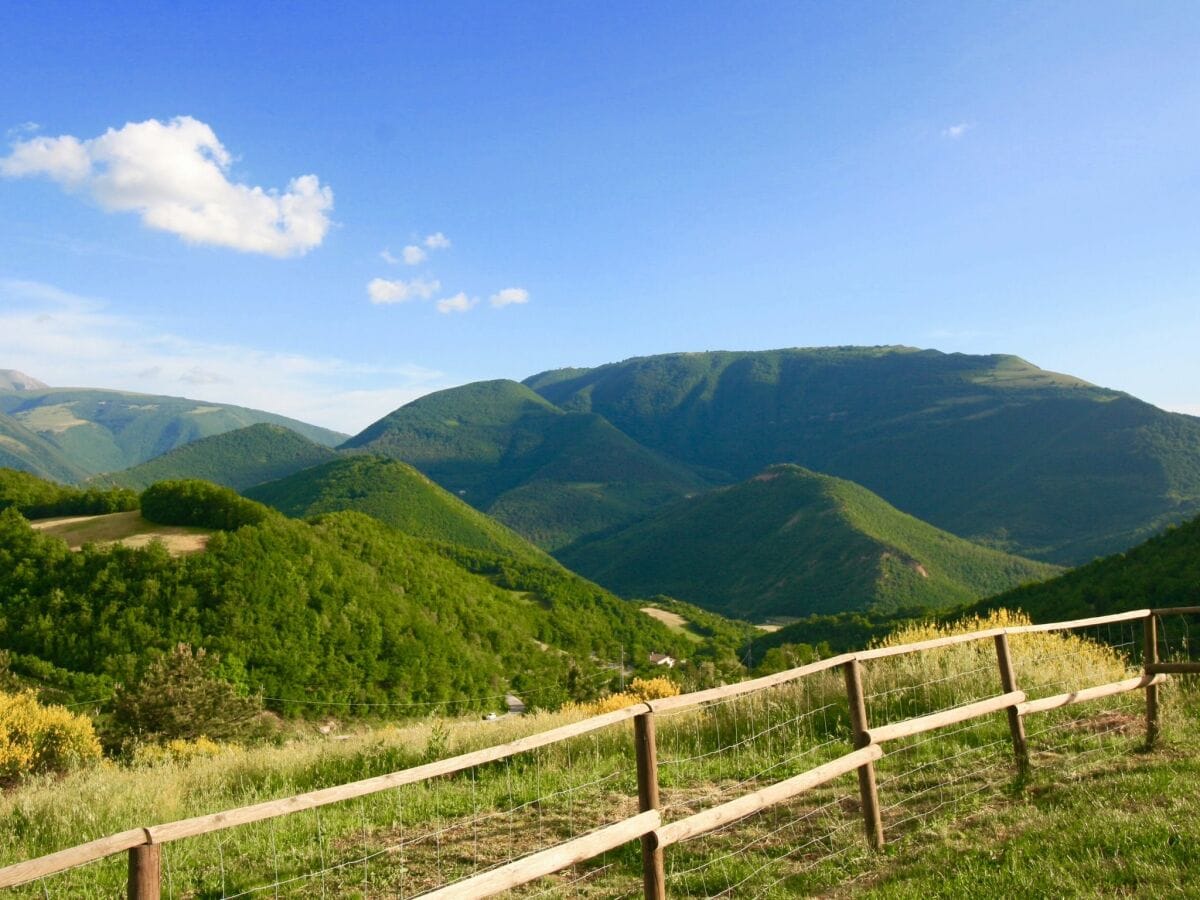 Bauernhof Cagli Außenaufnahme 6