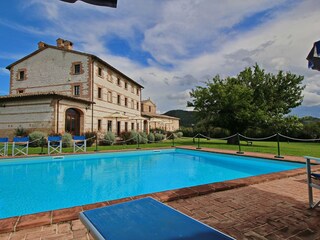 Holiday cottage Urbania Outdoor Recording 3