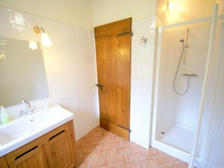 Villa Santa Vittoria in Matenano Características 28