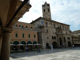 Holiday house Santa Vittoria in Matenano Environment 32
