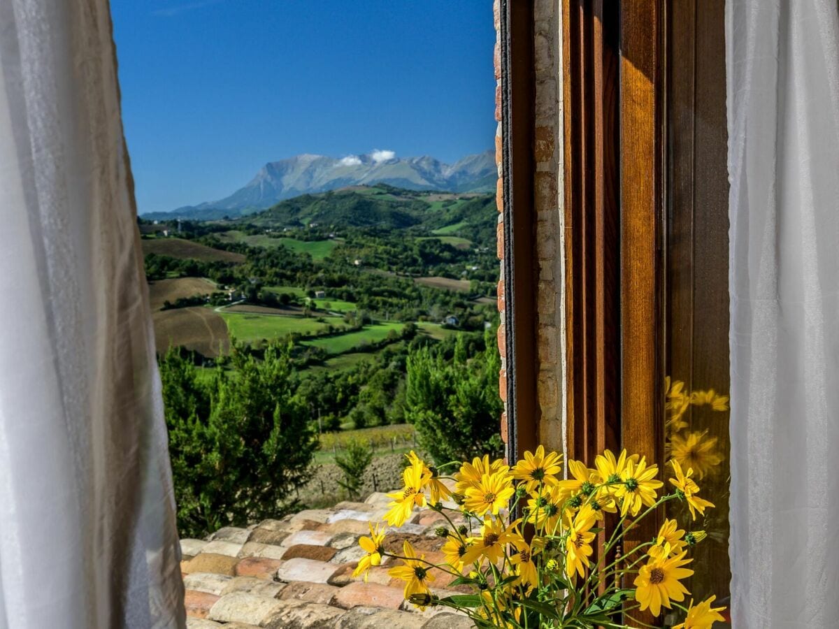 Holiday house Santa Vittoria in Matenano Outdoor Recording 1