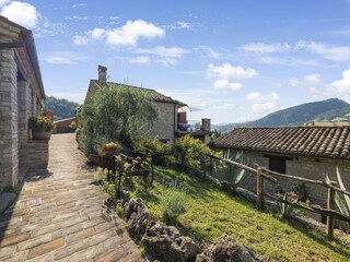 Holiday house Santa Vittoria in Matenano Outdoor Recording 10