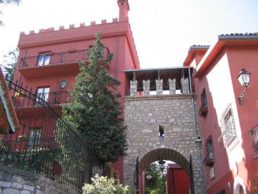 Schloss Donna Teresa