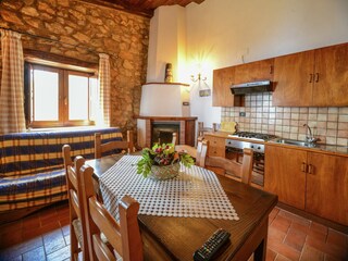 Farmhouse Acquappesa Features 18