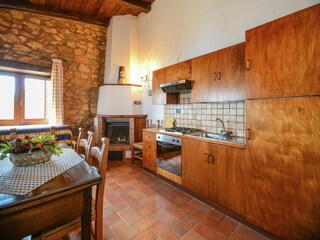 Farmhouse Acquappesa Features 21