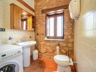 Farmhouse Acquappesa Features 26