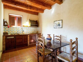 Farmhouse Castellana Sicula Features 16