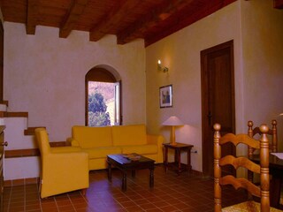 Farmhouse Castellana Sicula Features 25