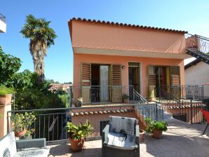 Schönes Ferienhaus in Giardini Naxos in Meeresnähe - Giardini Naxos - image1