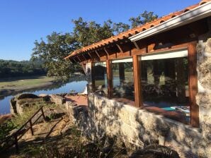 Cottage Traditional Mansion in Treixedo with Swimming Pool - Santa Comba Dão - image1