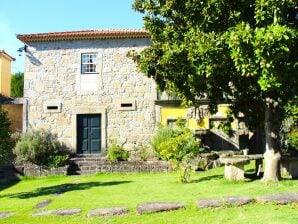 Casa de vacaciones Excelente Casa Rural em Santa Comba com Piscina - puente de lima - image1