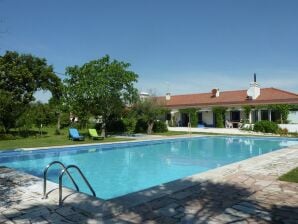 Casa de vacaciones Pintoresca casa de campo en Montemor-o-Novo con piscina - Montemor-o-Novo - image1