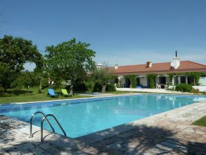 Ferienhaus Idylle. Bauernhof mit Außenpool in Montemor-o-Novo - Montemor-o-Novo - image1