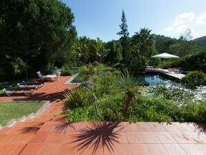 Stilvolle Villa mit privatem Pool - Alcalar - image1