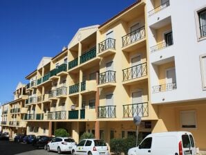 Apartment Günstige Ferienwohnung mit Gartensitzplatz - Lagos - image1