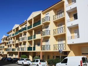 Apartment Günstige Ferienwohnung mit Gartensitzplatz - Lagos - image1