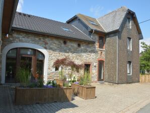 Holiday house Luxus-Ferienhaus mit privatem Pool und Sauna in Waimes - Robertville - image1