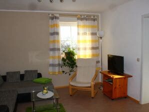 Spacious Apartment in Weißig with Garden - Weissig - image1